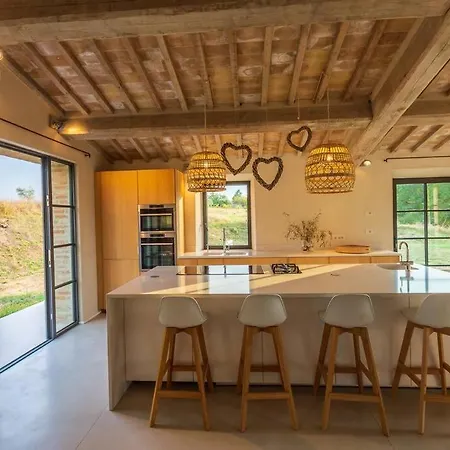 Alta * Villastrada (Umbria)