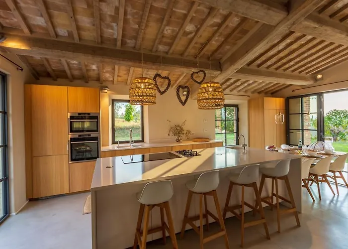 Alta Bed & Breakfast *