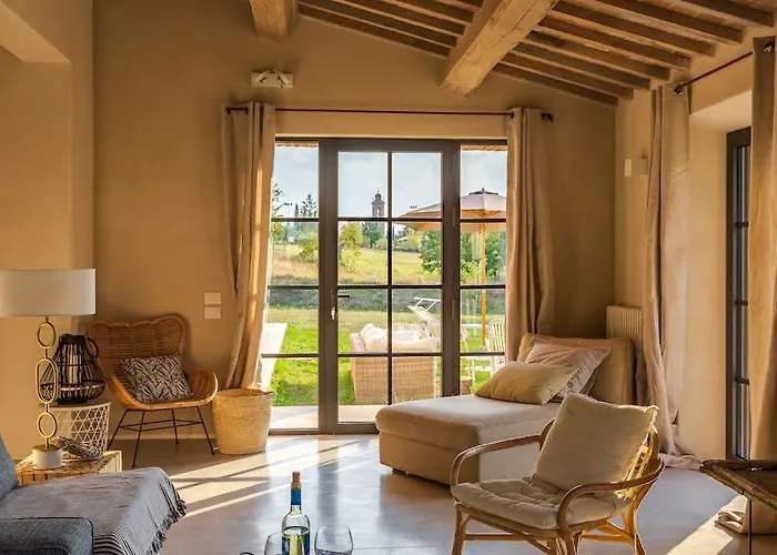 Alta Bed & Breakfast *